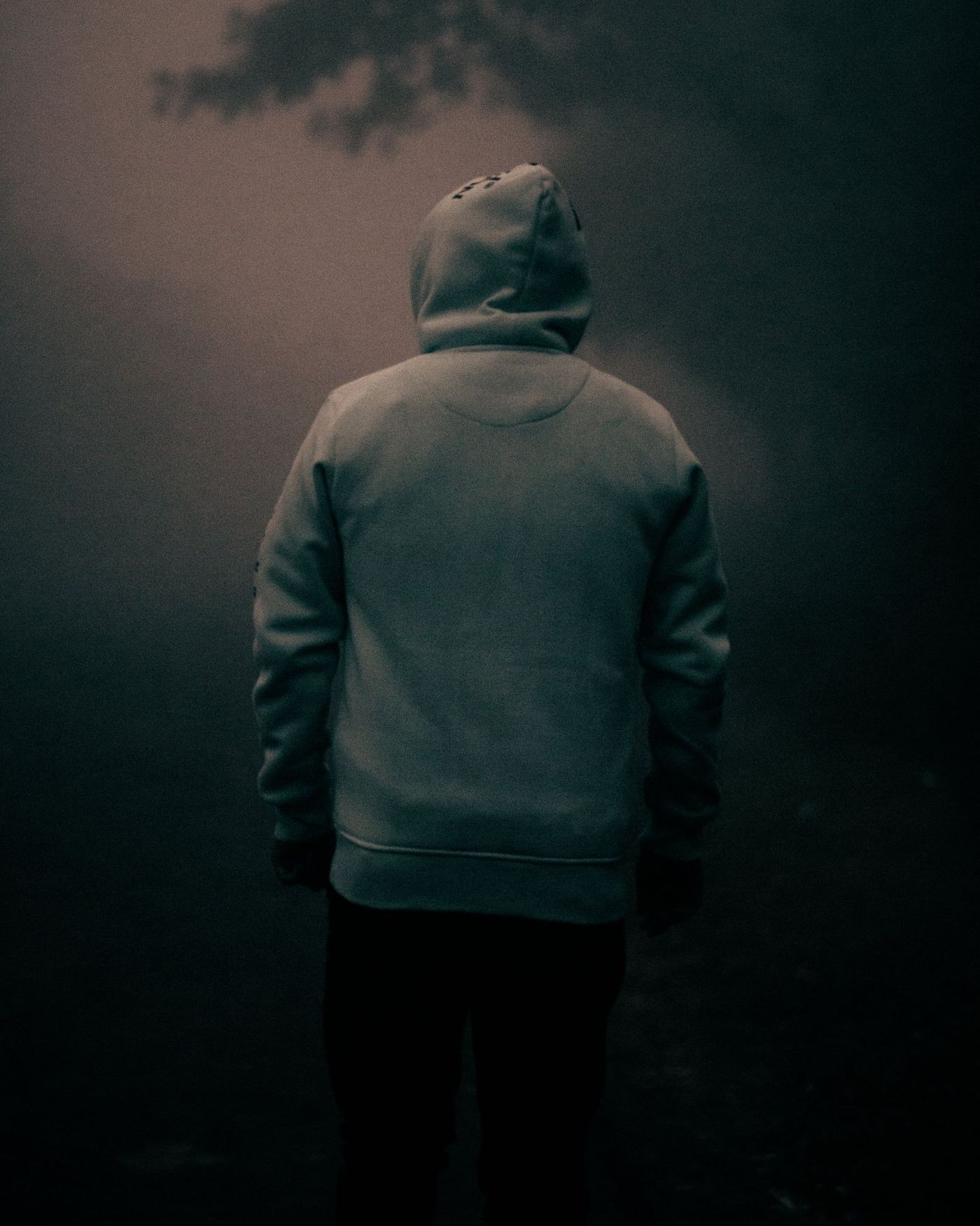 Grey marl, after dark